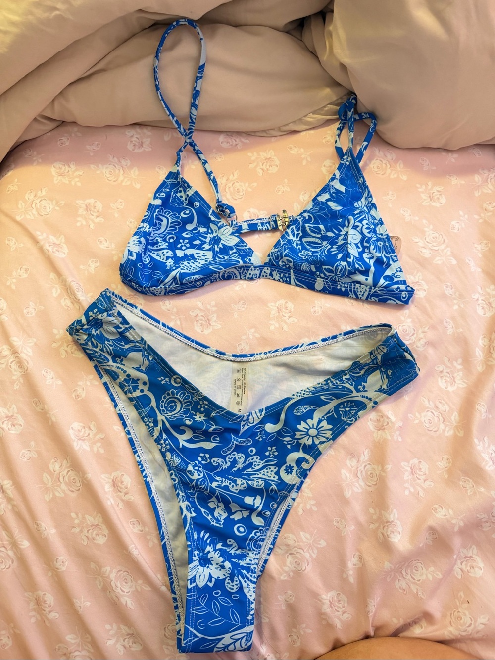 NWT Ardene Blue & White Floral Bikini Set - High Cut Bottoms 🤍🩵🌸